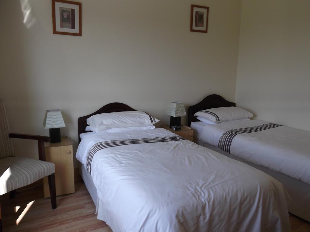 Ashley Lodge Bed & Breakfast Rosslare Harbour Екстер'єр фото