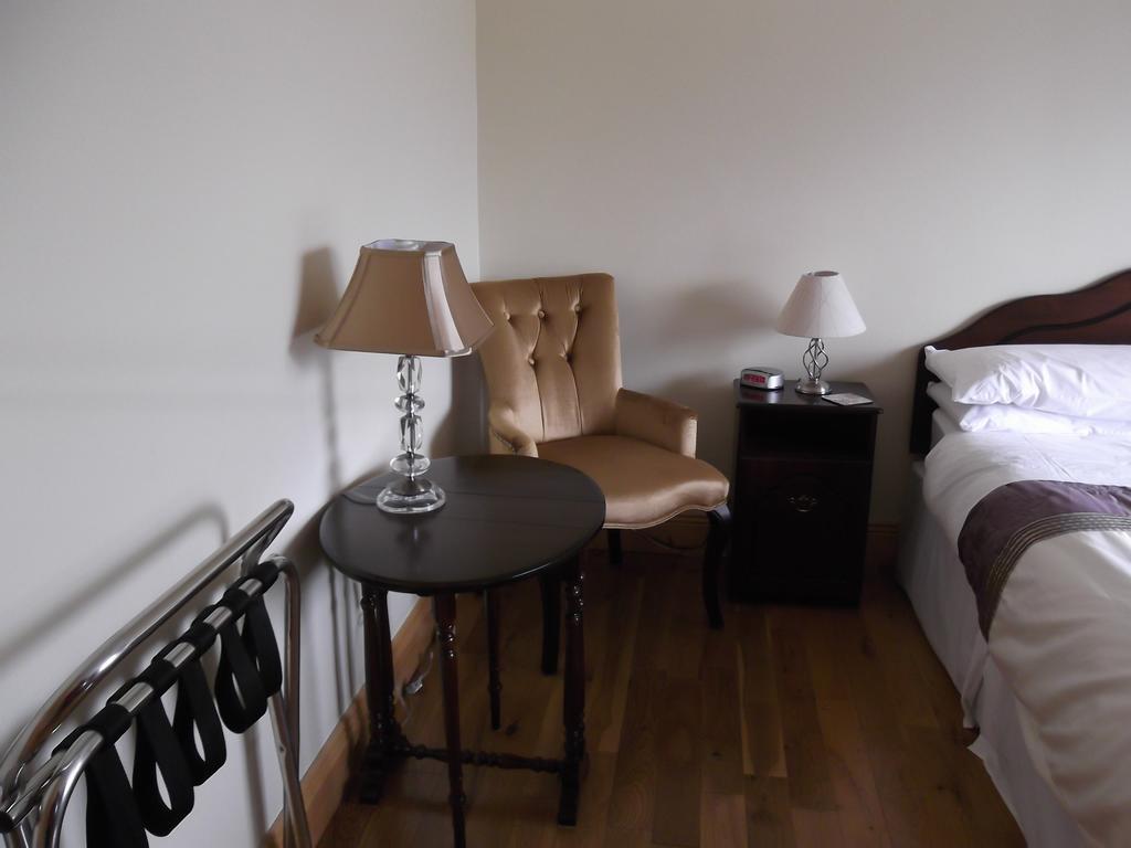 Ashley Lodge Bed & Breakfast Rosslare Harbour Екстер'єр фото